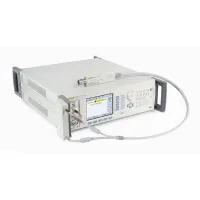 Опорный источник с низким фазовым шумом Fluke 96040A Опорный источник с низким фазовым шумом Fluke 96040A